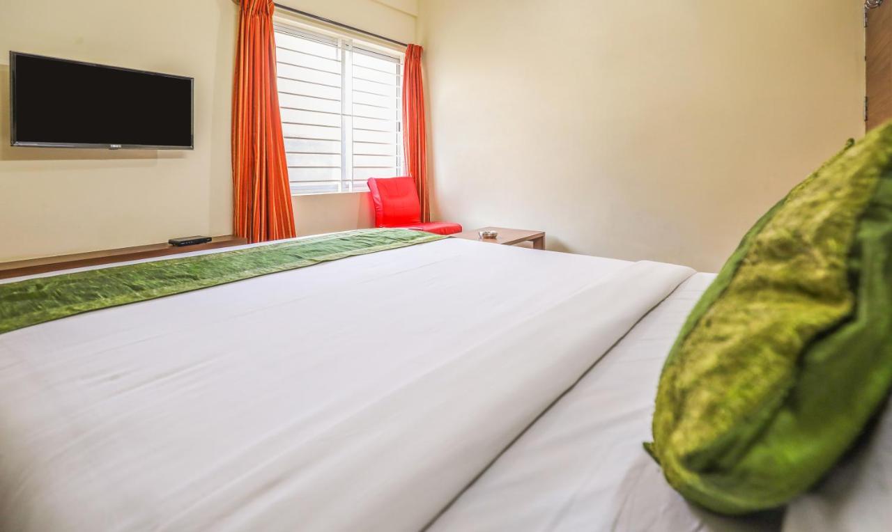 Treebo Trip Kapil Royalista Hotel Ludhiana Eksteriør billede